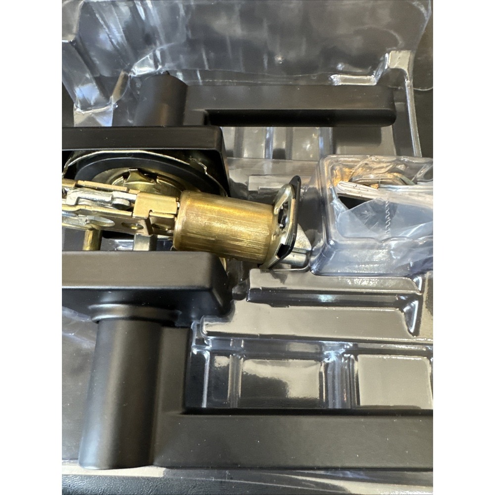 Defiant Tonebridge Matte Black Keyed Entry Door Lever 1009 429 108